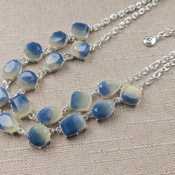 GLORIA VANDERBILT Necklace Women Silver Tone and Faceted Blue Ombre Acrylic - Picture 9 of 11